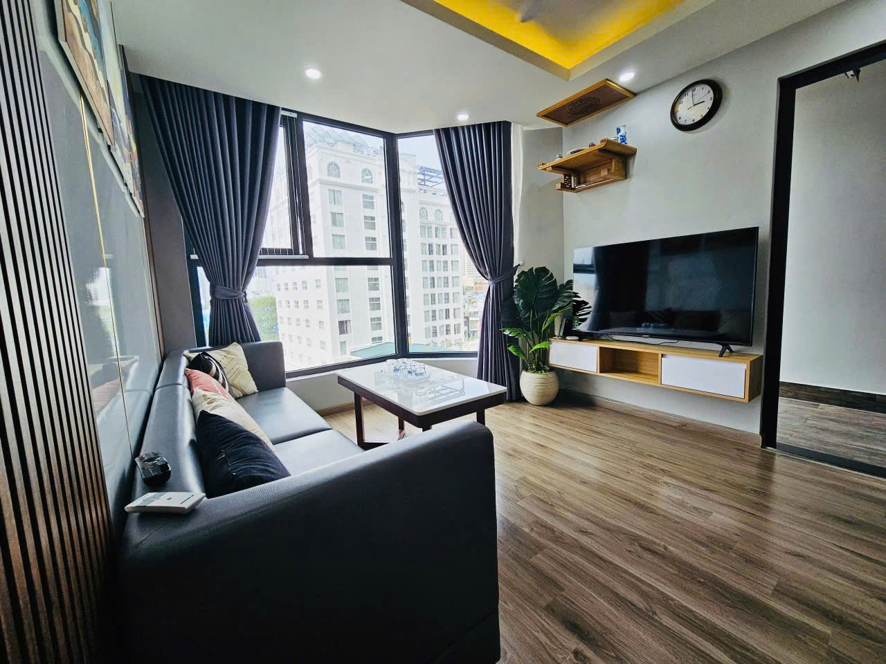 Hud Building apartment for rent | 2 bedrooms | 14 million